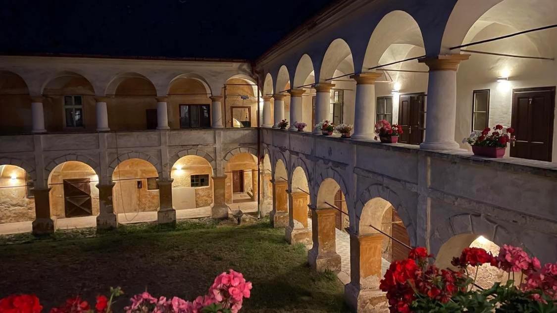 Appartamento Zámek Ruda na Moravě Esterno foto
